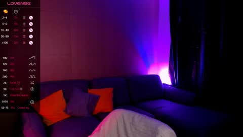 Snapshot of linablossom chatting on 05/10/26, 06:07 Lina online show from 05/10/26, 06:07
