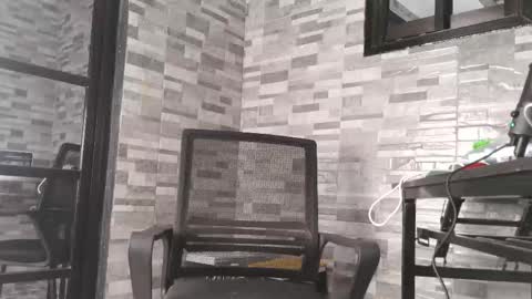 LinaDebie online show from 12/02/25, 10:20