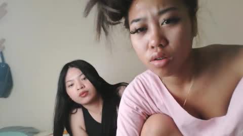 LinaDebie online show from 12/04/25, 02:32