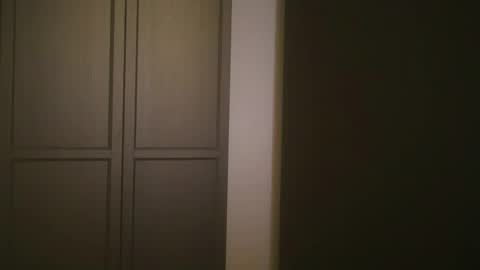 Snapshot of linaerotica chatting on 09/22/25, 06:04 Lina online show from 09/22/25, 06:04