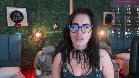 Lina  online show from 01/13/26, 11:15