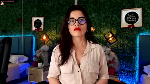 Lina  online show from 05/29/26, 11:30
