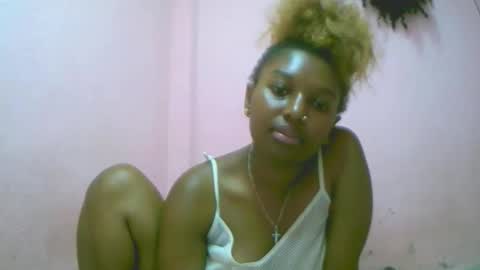 linah1123 online show from 11/06/25, 06:25