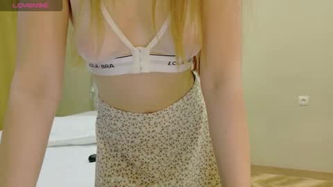 Anna online show from 01/07/26, 02:36