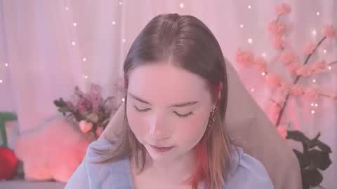 Lina online show from 09/18/25, 05:20