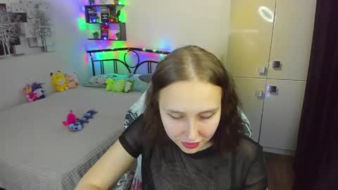 Snapshot of linatruly chatting on 04/20/26, 09:38 Lina online show from 04/20/26, 09:38
