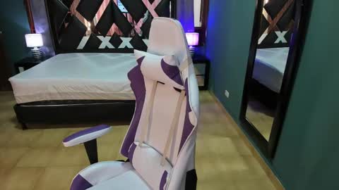  Linda  online show from 02/23/25, 01:21