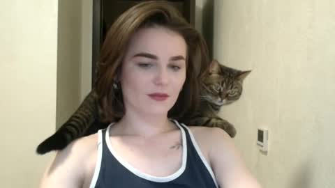 Linda online show from 05/05/26, 06:16