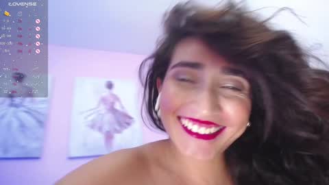 Maria Paula online show from 01/07/25, 06:14