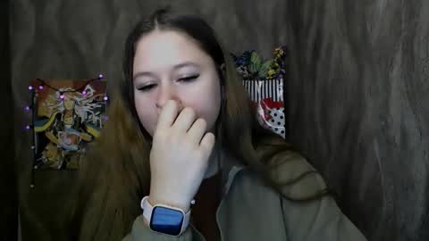 Snapshot of linda_s_ chatting on 10/15/25, 05:51 Linda online show from 10/15/25, 05:51