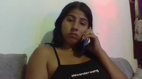 Snapshot of linda_sanchez chatting on 09/09/25, 11:59 linda online show from 09/09/25, 11:59