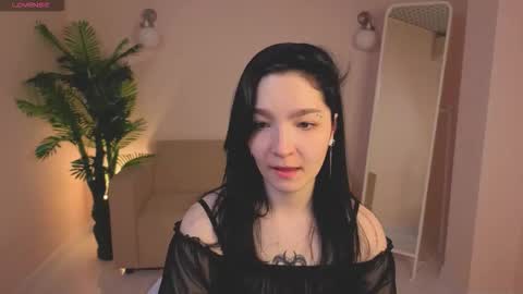 Snapshot of linda_sweetiest chatting on 11/24/25, 12:43 Linda online show from 11/24/25, 12:43