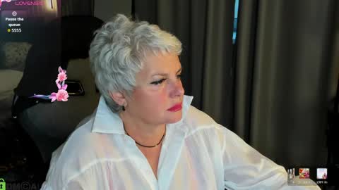 Snapshot of linda_zefir chatting on 05/14/26, 09:27 Linda Zefir online show from 05/14/26, 09:27