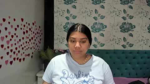 Snapshot of lindabreexlove chatting on 02/09/25, 01:14 online show from 02/09/25, 01:14