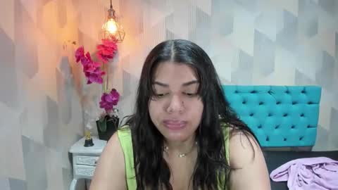 Snapshot of lindabreexlove chatting on 03/01/26, 03:36 online show from 03/01/26, 03:36