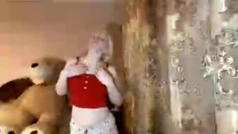 Luna online show from 12/19/25, 12:12