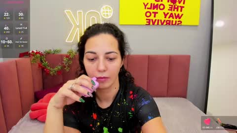 Linda online show from 01/05/25, 01:24