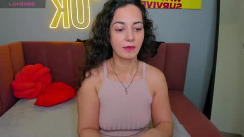 Linda online show from 02/16/25, 01:36