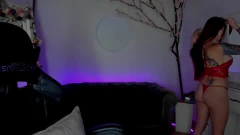 Snapshot of lindsay_khaleesi chatting on 01/11/26, 09:20 Lindsay online show from 01/11/26, 09:20