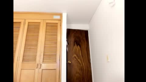 Snapshot of lindsaystonne chatting on 01/16/26, 12:36 Cami online show from 01/16/26, 12:36