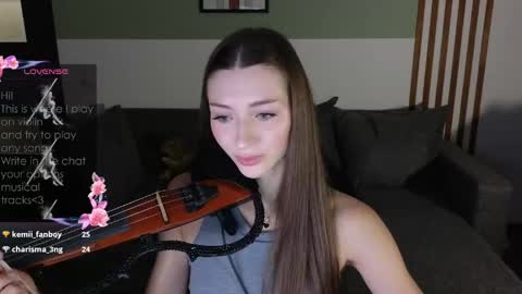 Snapshot of lindsey_mey chatting on 04/30/26, 10:25 Lindsey online show from 04/30/26, 10:25