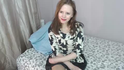 Snapshot of lindseyfirst chatting on 03/03/25, 09:15 Lindsey online show from 03/03/25, 09:15