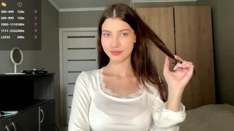 Linda online show from 05/01/26, 12:32