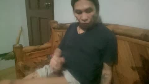 Snapshot of lingkure_69ts chatting on 03/10/25, 06:45 weng bustamante online show from 03/10/25, 06:45