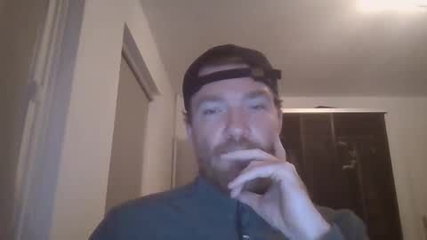 Snapshot of linguistixx333 chatting on 12/17/25, 06:58 linguistixx333 online show from 12/17/25, 06:58