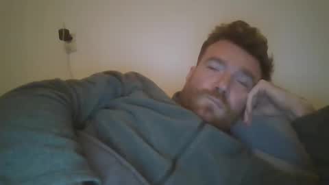 Snapshot of linguistixx333 chatting on 01/08/26, 06:43 linguistixx333 online show from 01/08/26, 06:43