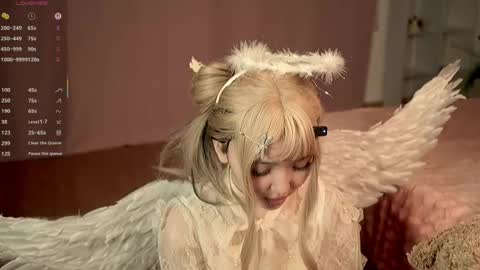 Linh -   online show from 05/23/26, 09:19
