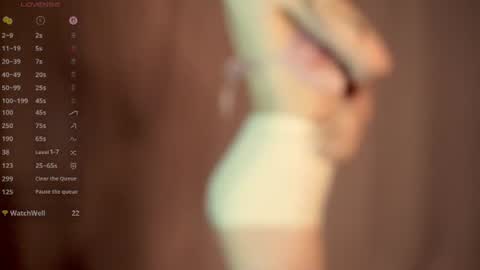 Linh -   online show from 06/16/26, 09:17