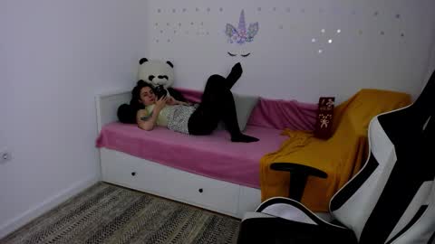 Snapshot of linphea chatting on 01/31/26, 10:19 Tina online show from 01/31/26, 10:19