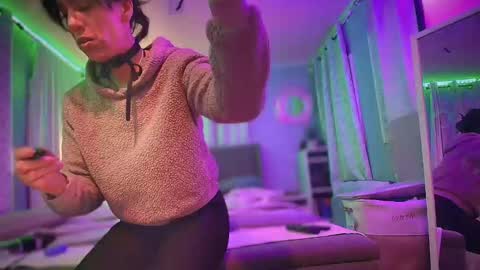 Snapshot of linuxgirlsudosu chatting on 03/09/25, 05:11 linuxgirlsudosu online show from 03/09/25, 05:11