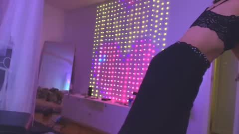 Snapshot of linuxgirlsudosu chatting on 11/11/25, 07:30 linuxgirlsudosu online show from 11/11/25, 07:30