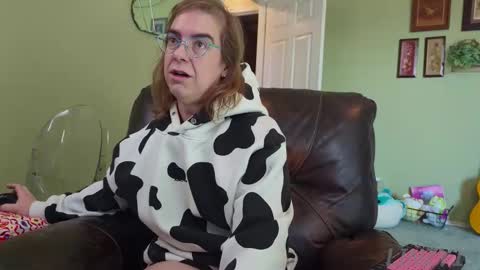 Snapshot of linzy19 chatting on 11/07/25, 05:13 Linzy19 online show from 11/07/25, 05:13