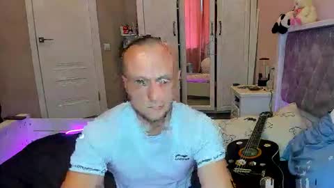 Snapshot of lion_and_kitty chatting on 03/24/26, 09:36 Daisy and Ratibor online show from 03/24/26, 09:36