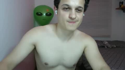 Snapshot of lioncluess chatting on 11/23/25, 07:46 Lion Cluess online show from 11/23/25, 07:46