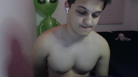 Snapshot of lioncluess chatting on 03/17/26, 10:46 Lion Cluess online show from 03/17/26, 10:46