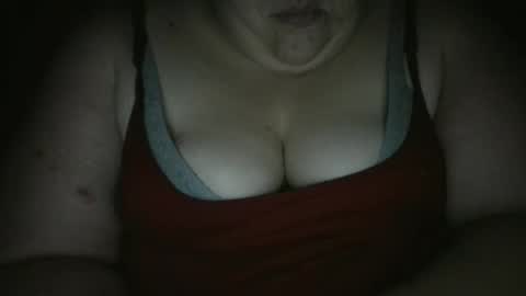 Snapshot of lioness0228 chatting on 09/29/25, 02:27 Lioness0228 online show from 09/29/25, 02:27