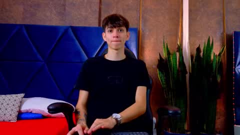 LION FOSTER online show from 10/21/25, 11:55