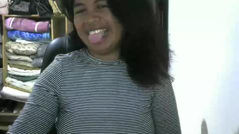 liora online show from 05/27/26, 02:52