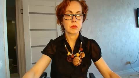 Liora Weiss online show from 04/29/26, 09:35