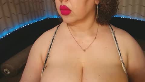 LIpsAddiction online show from 10/22/25, 01:44