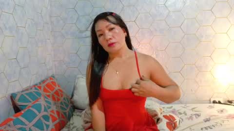 Snapshot of lipsofangel16 chatting on 06/17/26, 12:07 im cherry online show from 06/17/26, 12:07