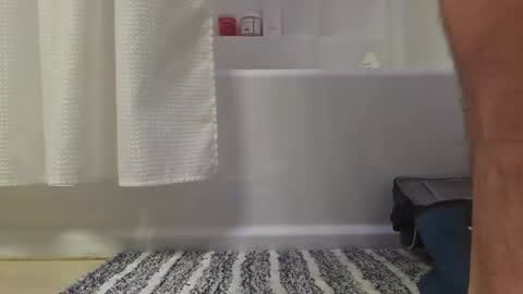 liquorsnurf69 online show from 11/10/25, 09:25