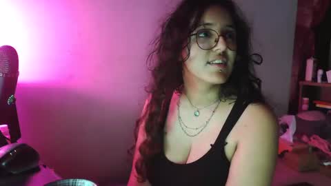 Lira online show from 12/03/24, 03:33