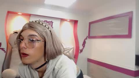 Lis  online show from 01/18/26, 06:34