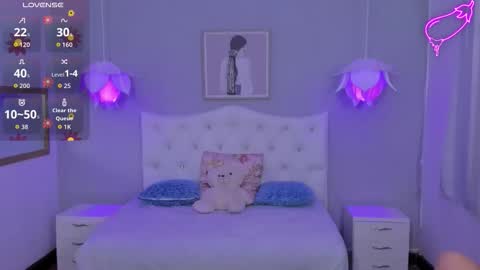 Lisa online show from 11/25/25, 06:30