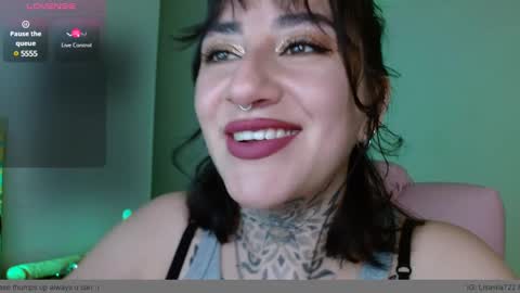 Snapshot of lisa_avila_ chatting on 01/22/25, 02:37 Lisa online show from 01/22/25, 02:37